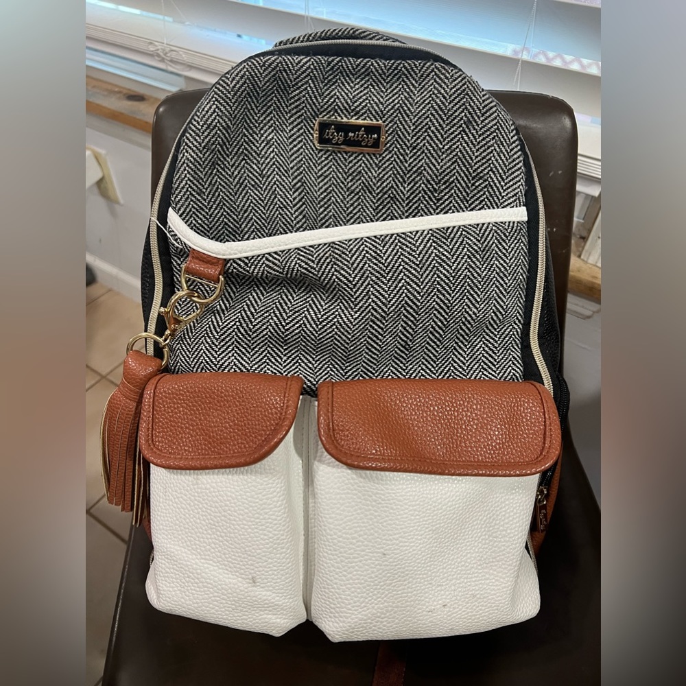 Itsy ritzy baby bag